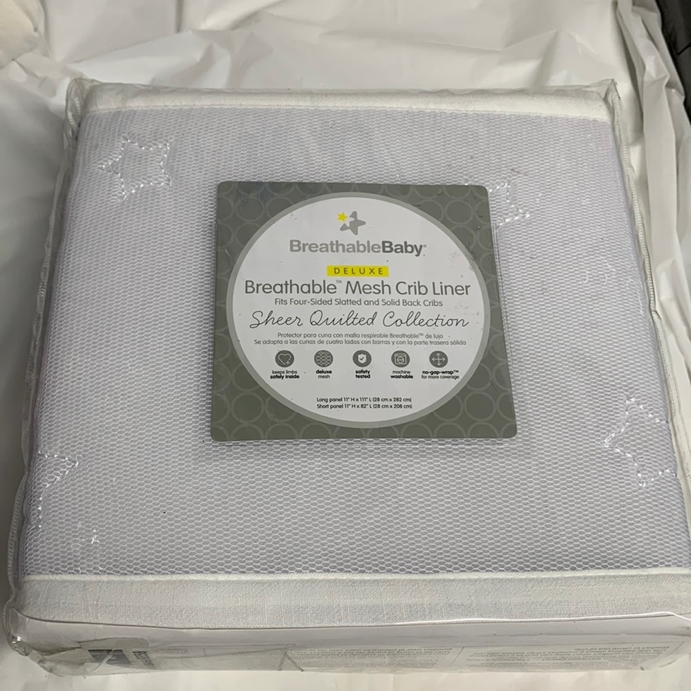 New BreathableBaby Mesh Crib Liner Deluxe Sheer Quilted Collection Stars
